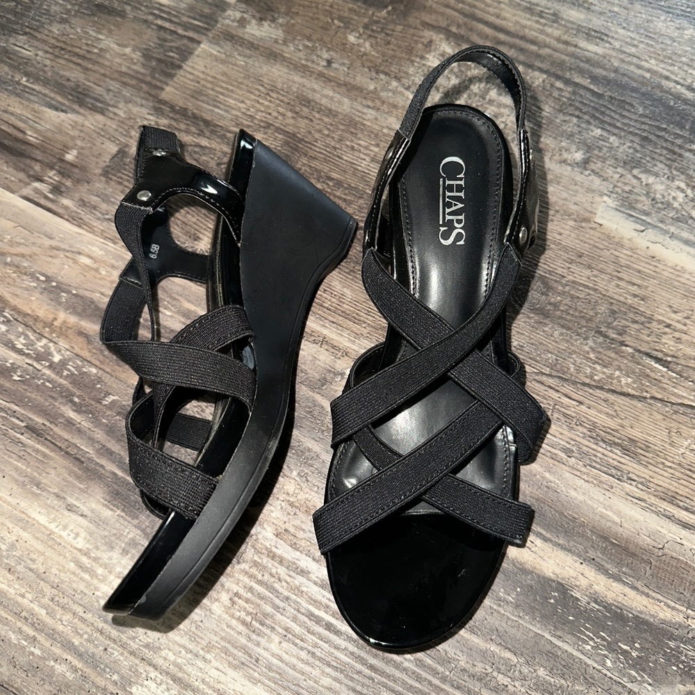 New Chaps Women’s Black Wedge Sandals Size 6.5